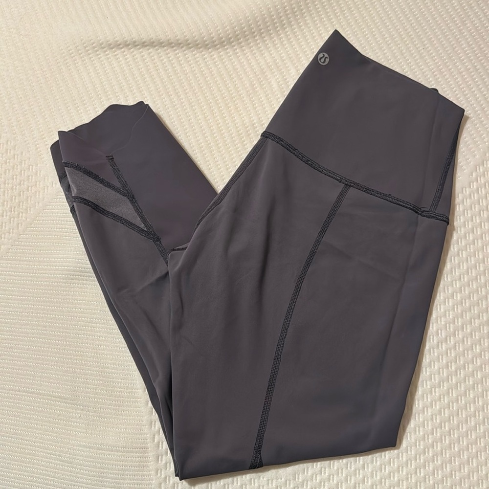 LULULEMON CROPPED LEGGINGS